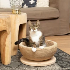 Designed By Lotte Krabmand Zaina -Katten Benodigdheden designed by lotte krabmand zaina 198045 1000 none